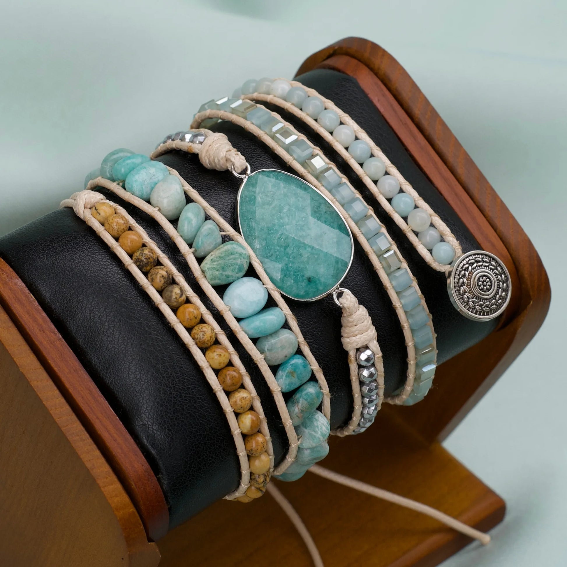 Pulseira Oásis de Amazonita feita artesanalmente com pedras naturais