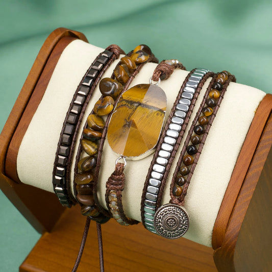 Pulseira Royal com Olho de Tigre e Hematita vista de frente